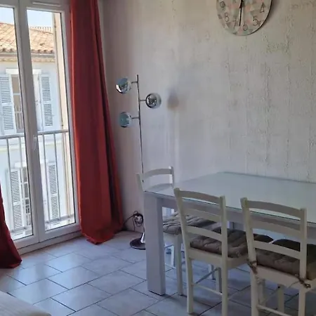 Beautiful Studio Ideal For A Romantic Σαιν-Τροπέ